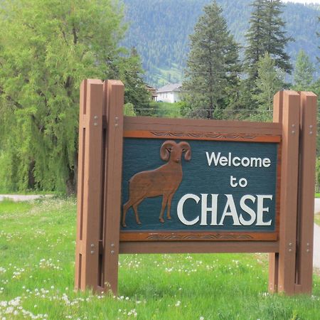 Chase Country Inn Eksteriør billede