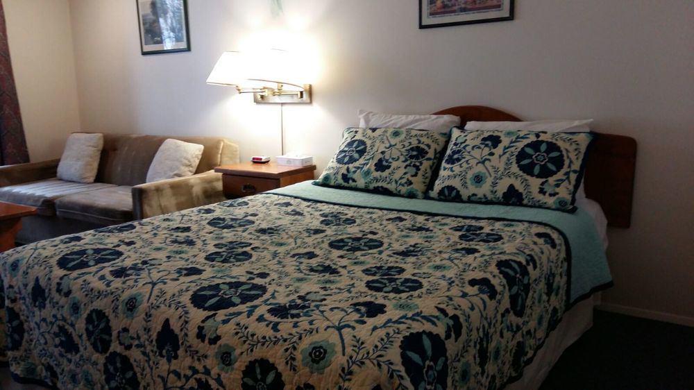 Chase Country Inn Eksteriør billede