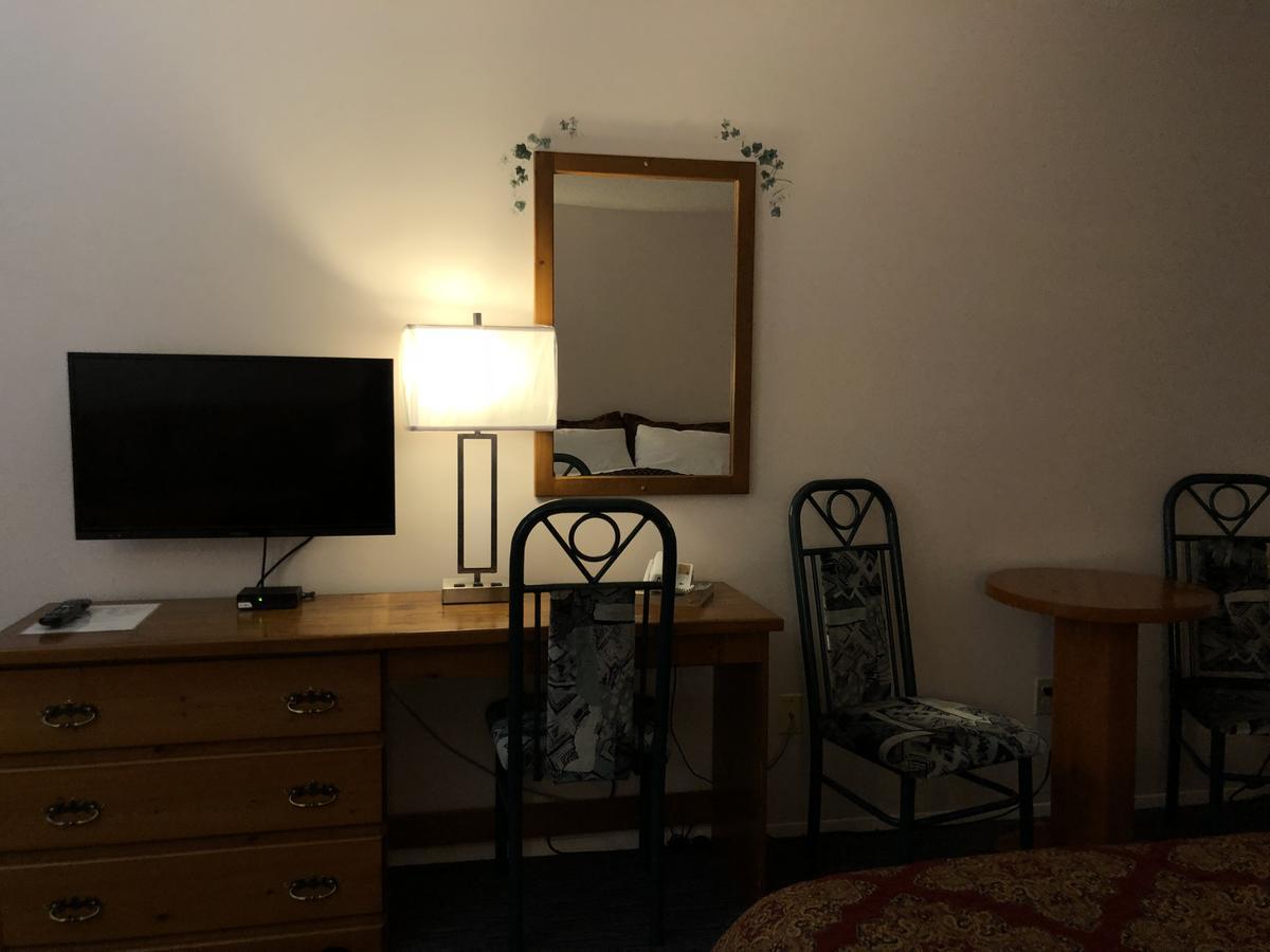 Chase Country Inn Eksteriør billede
