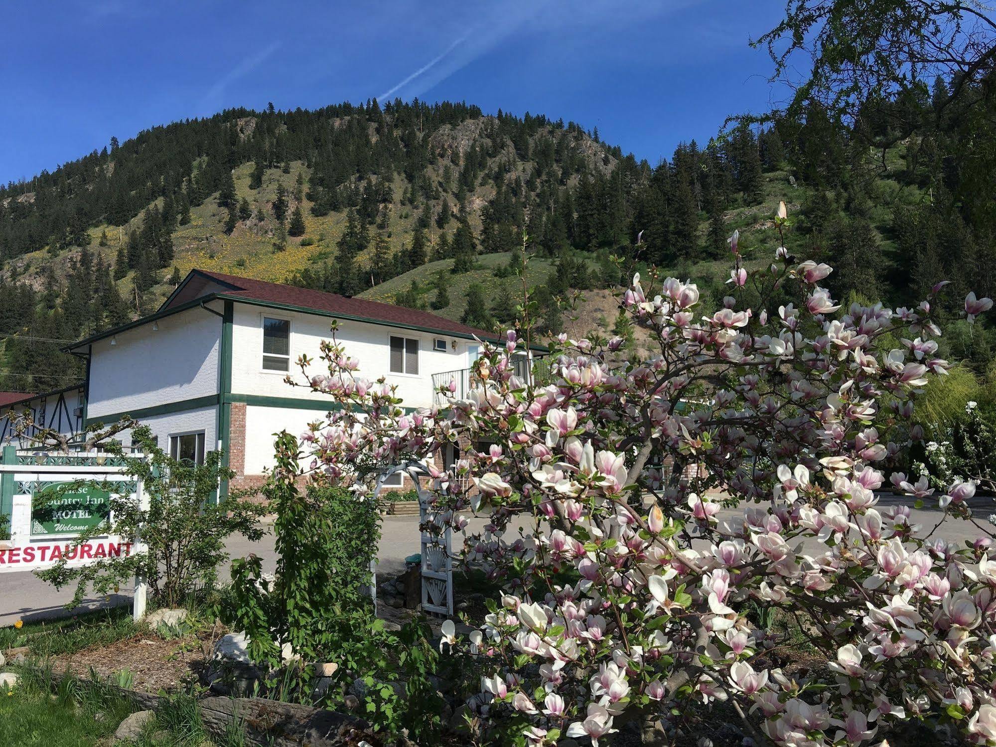 Chase Country Inn Eksteriør billede