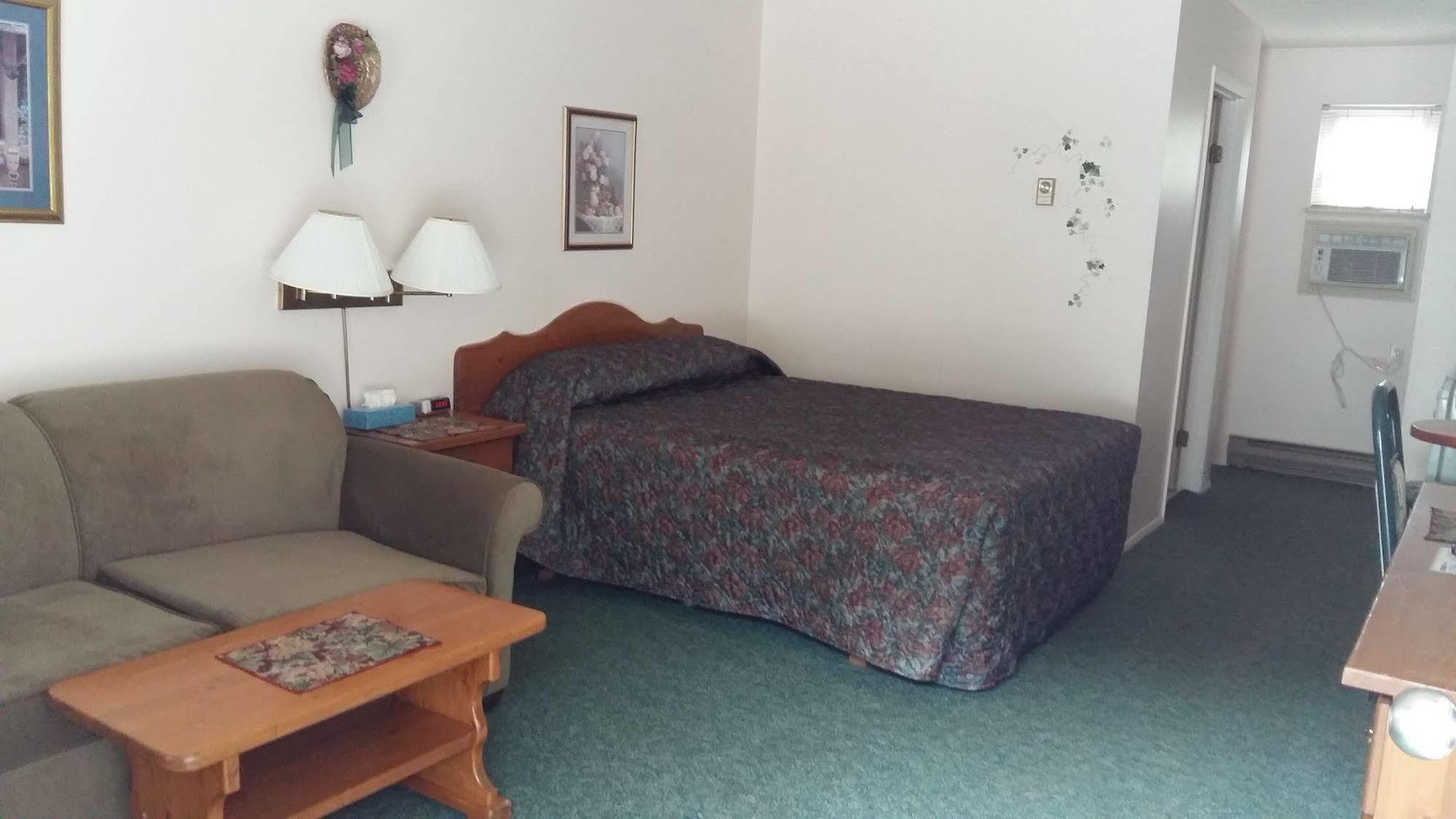 Chase Country Inn Eksteriør billede